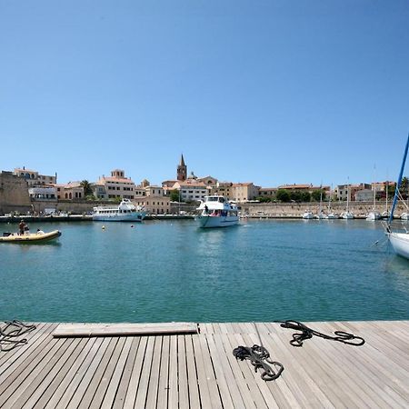 Piper'S Boat Hotel Alghero Esterno foto