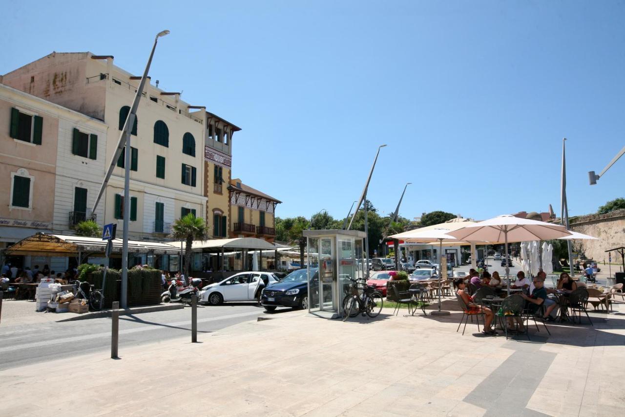 Piper'S Boat Hotel Alghero Esterno foto